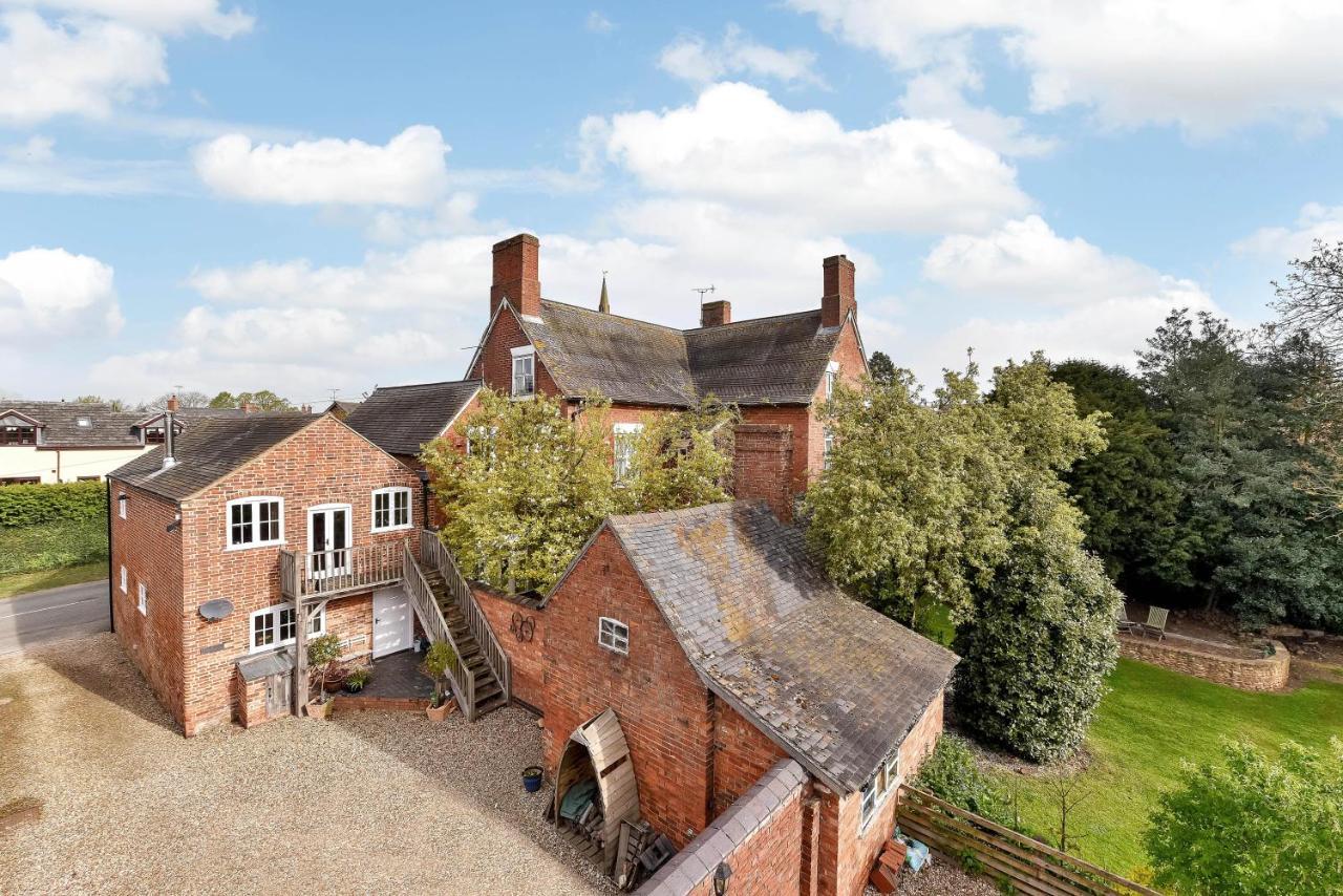 The Hollies Bed and Breakfast South Kilworth Eksteriør billede